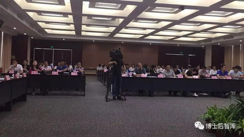 为民营企业送“法律大餐” 合肥成功举办民企法律咨询座谈会